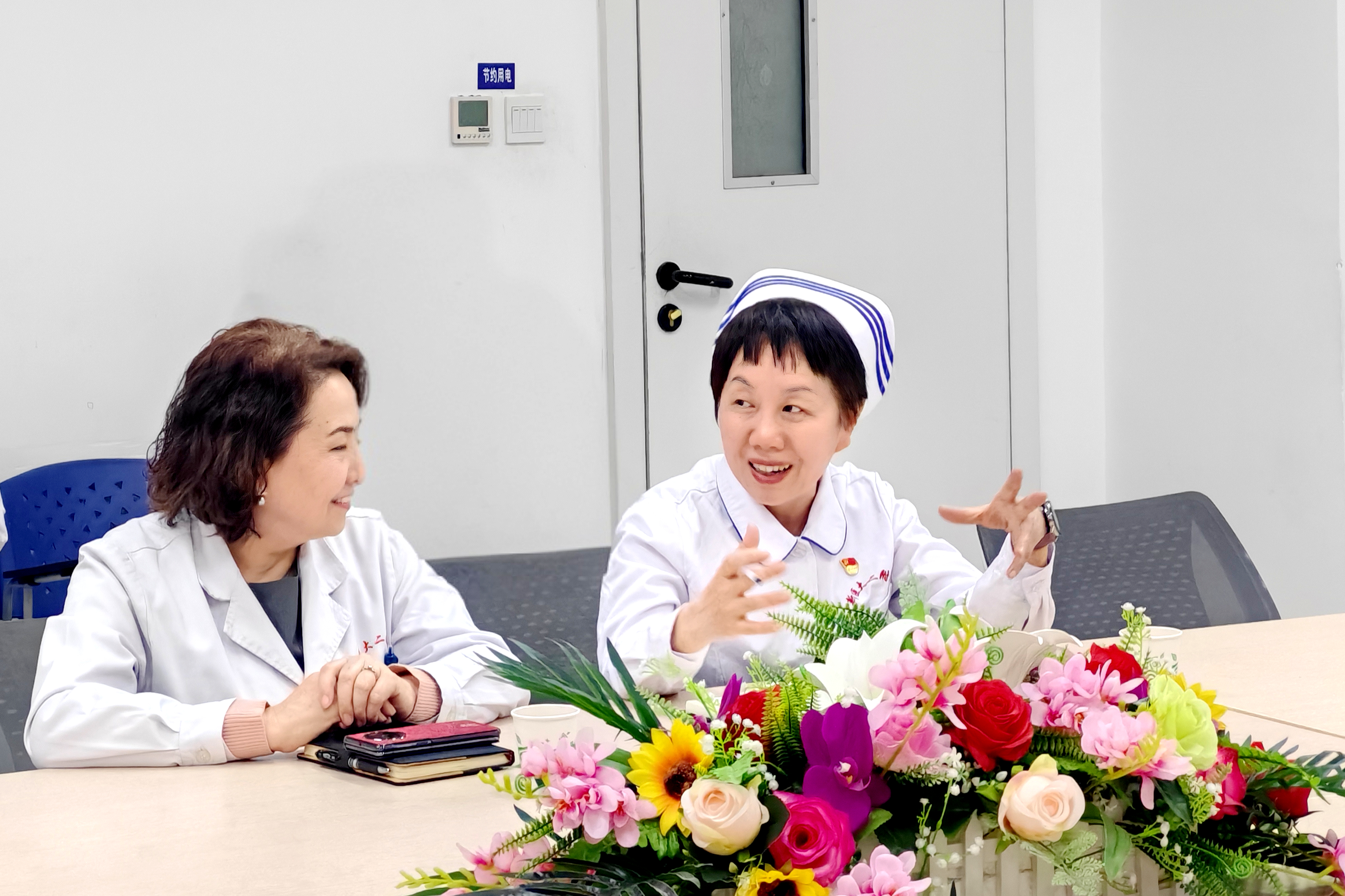改善护理服务行动丨医院开展脊髓动静脉瘘切除术多学科联合查房，开启医护协同新篇章