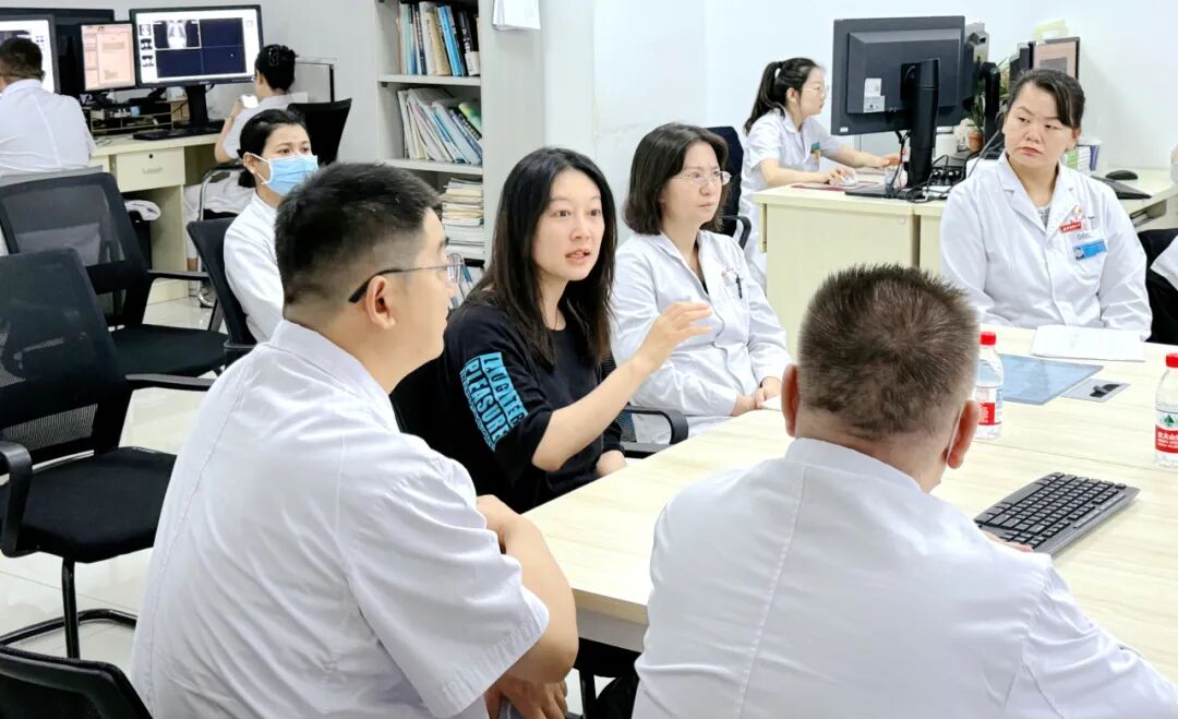 MDT协作丨开启精准诊疗新篇章-新疆医科大学二附院神经影像MDT团队正式启航